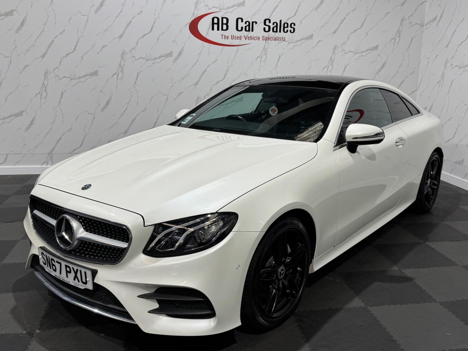 Used Mercedes-Benz E Class 2017 for sale - 77799297: Photo 9