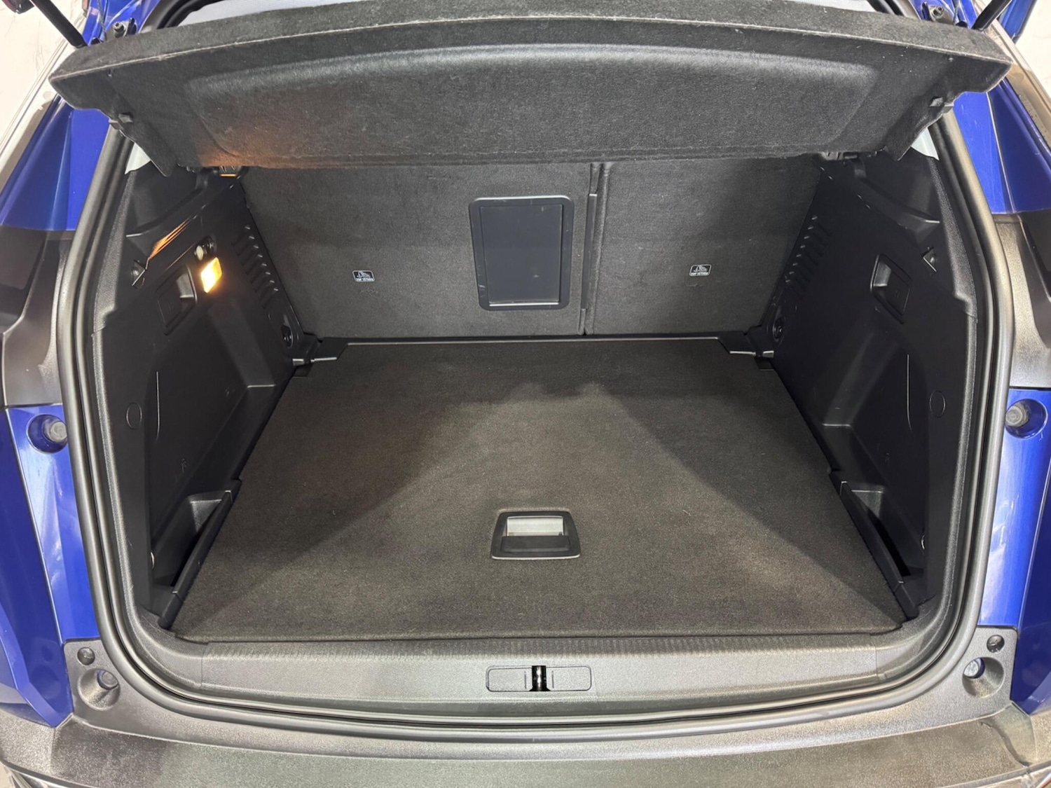Used Peugeot 3008 2019 for sale - 76377740: Photo 17