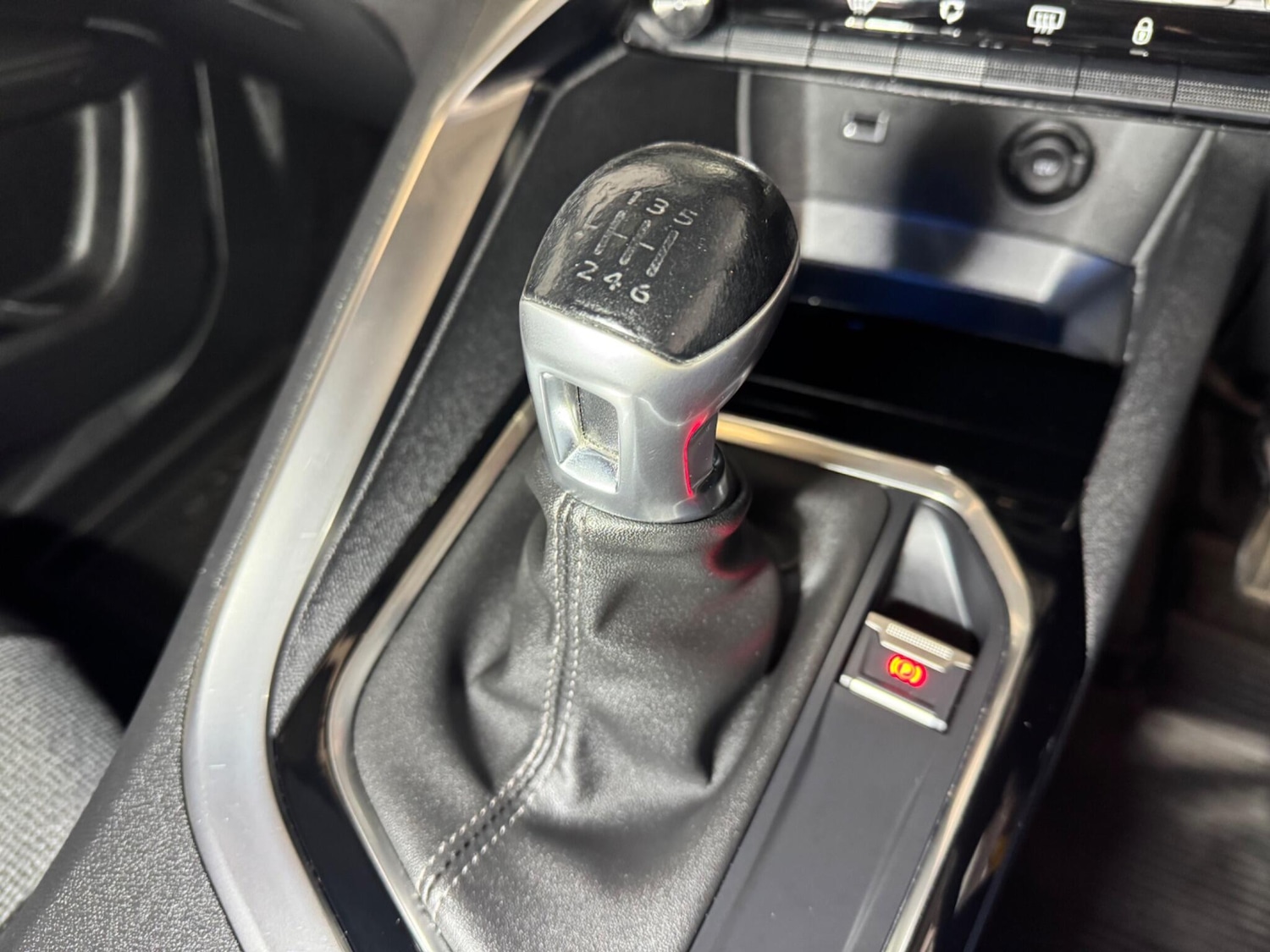 Used Peugeot 3008 2019 for sale - 76377740: Photo 23