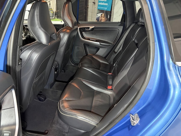 Used Volvo XC60 2015 for sale - 76227594: Photo 10
