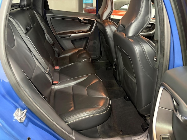 Used Volvo XC60 2015 for sale - 76227594: Photo 13