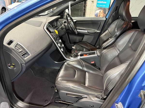 Used Volvo XC60 2015 for sale - 76227594: Photo 9