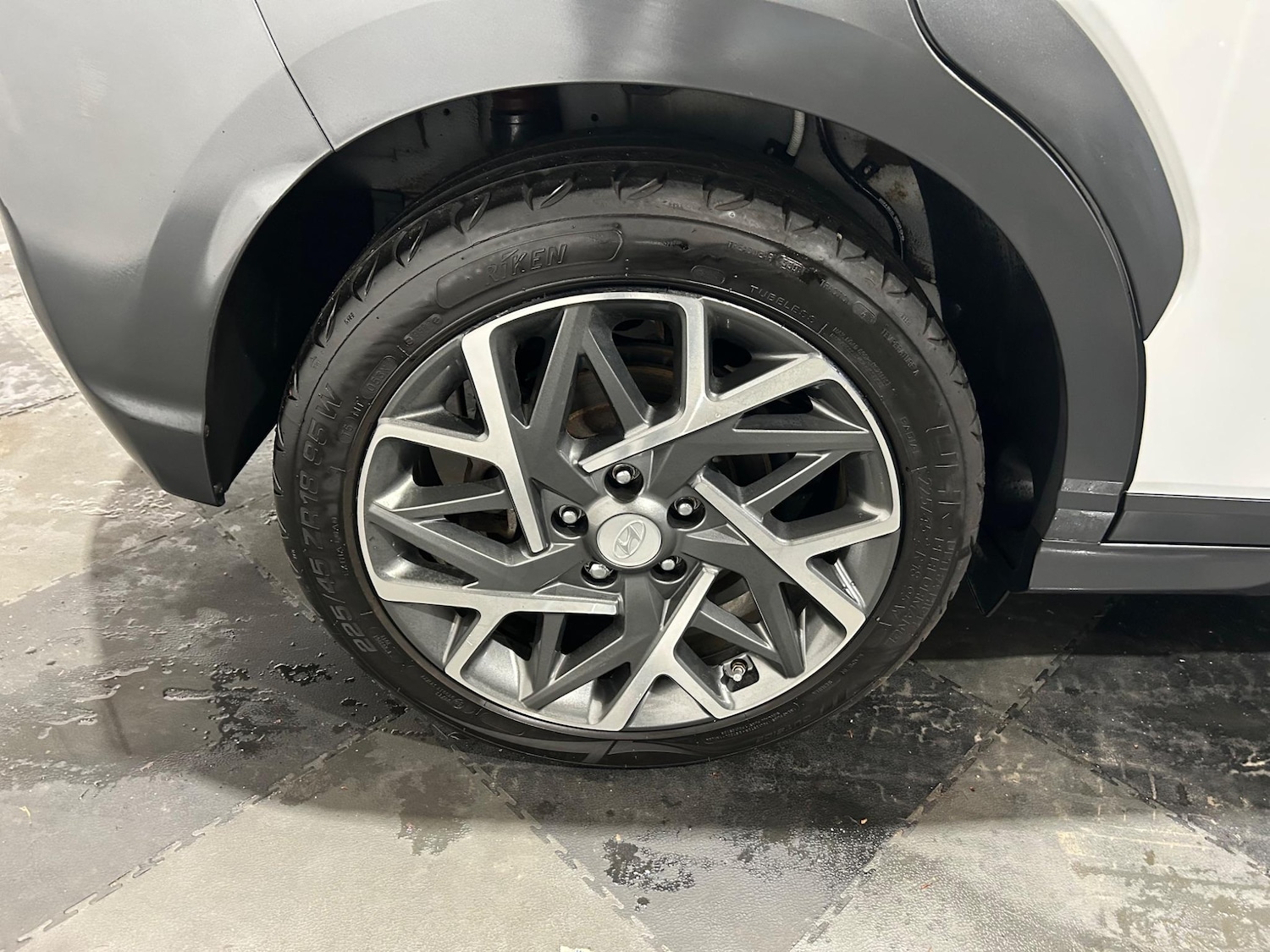 Used Hyundai KONA 2020 for sale - 76994399: Photo 29