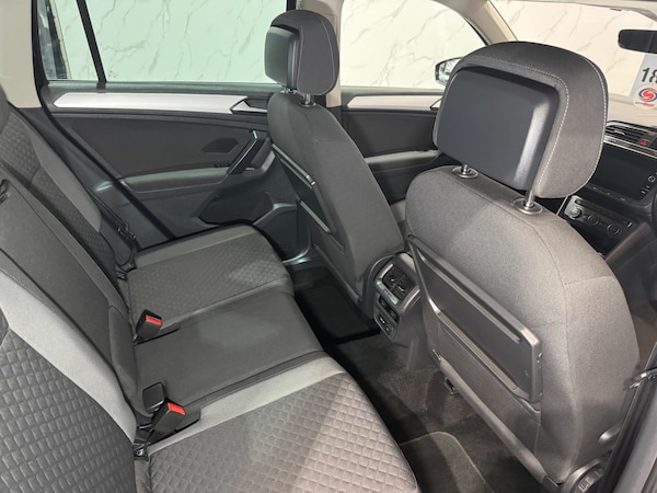 Used Volkswagen Tiguan 2018 for sale - 76214969: Photo 12