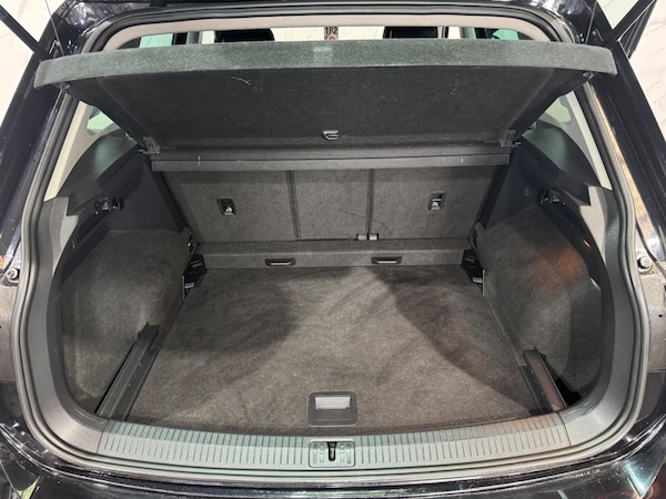 Used Volkswagen Tiguan 2018 for sale - 76214969: Photo 15