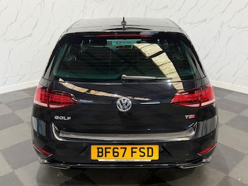 Used Volkswagen Golf 2017 for sale - 78855359: Photo