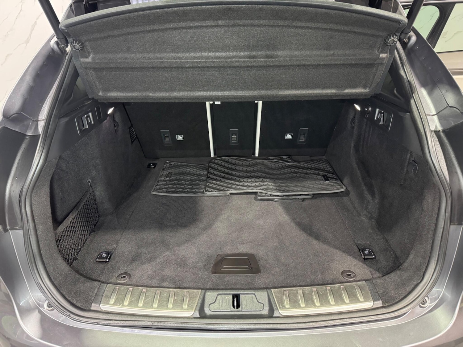 Used Jaguar F-Pace 2020 for sale - 77215501: Photo 16