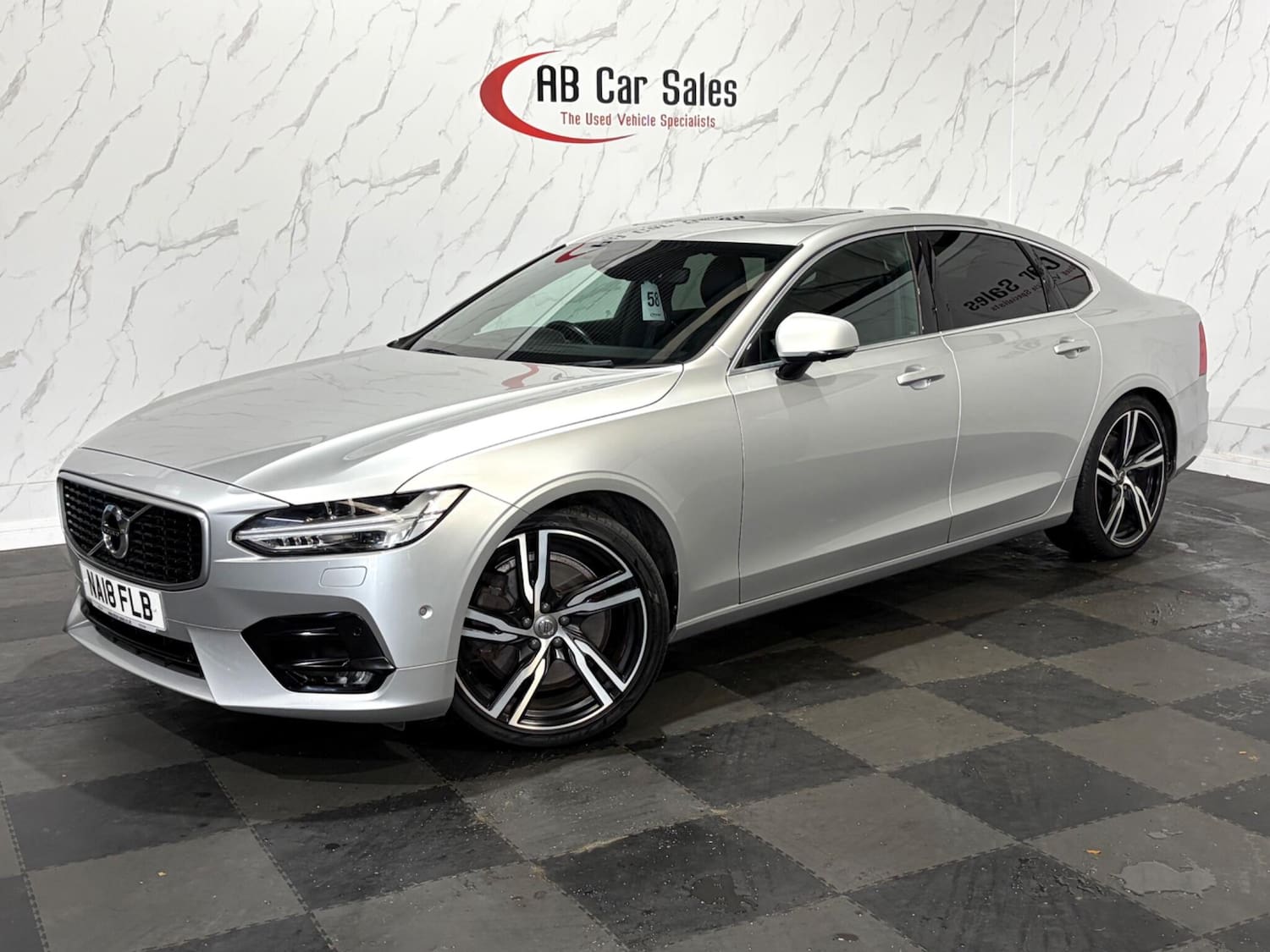 Volvo S90