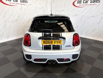 Used MINI Hatch 2018 for sale - 78504078: Photo