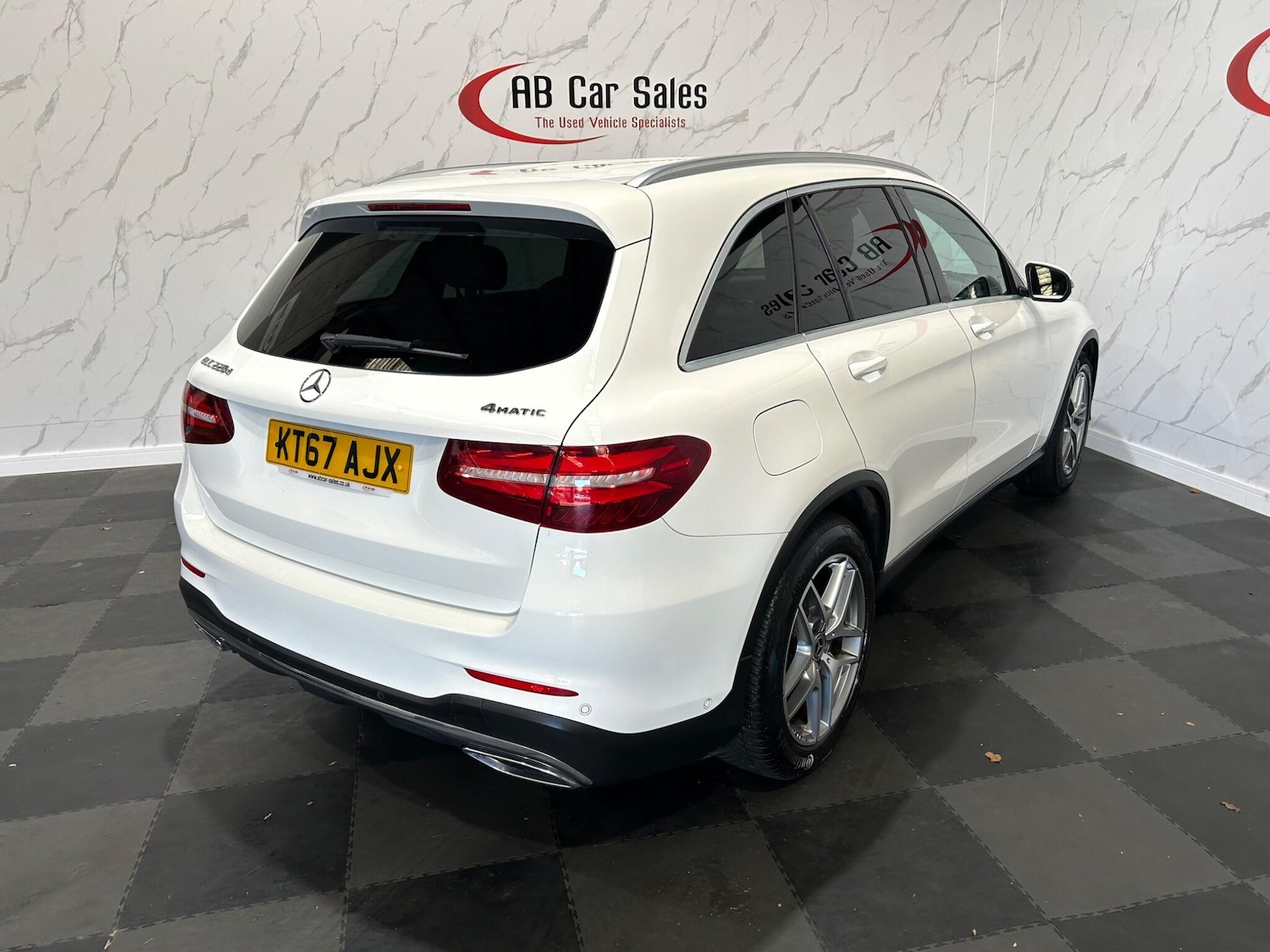Used Mercedes-Benz GLC 2018 for sale - 76060302: Photo 10