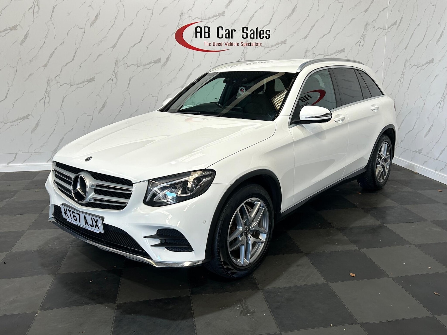 Used Mercedes-Benz GLC 2018 for sale - 76060302: Photo 6