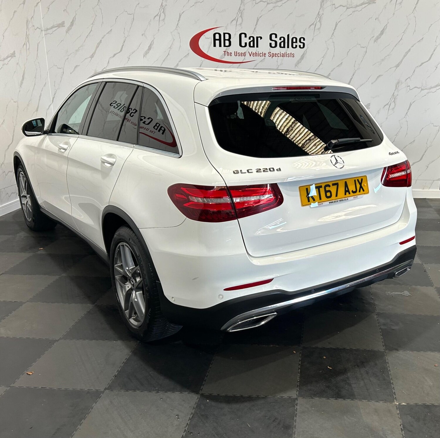 Used Mercedes-Benz GLC 2018 for sale - 76060302: Photo 7