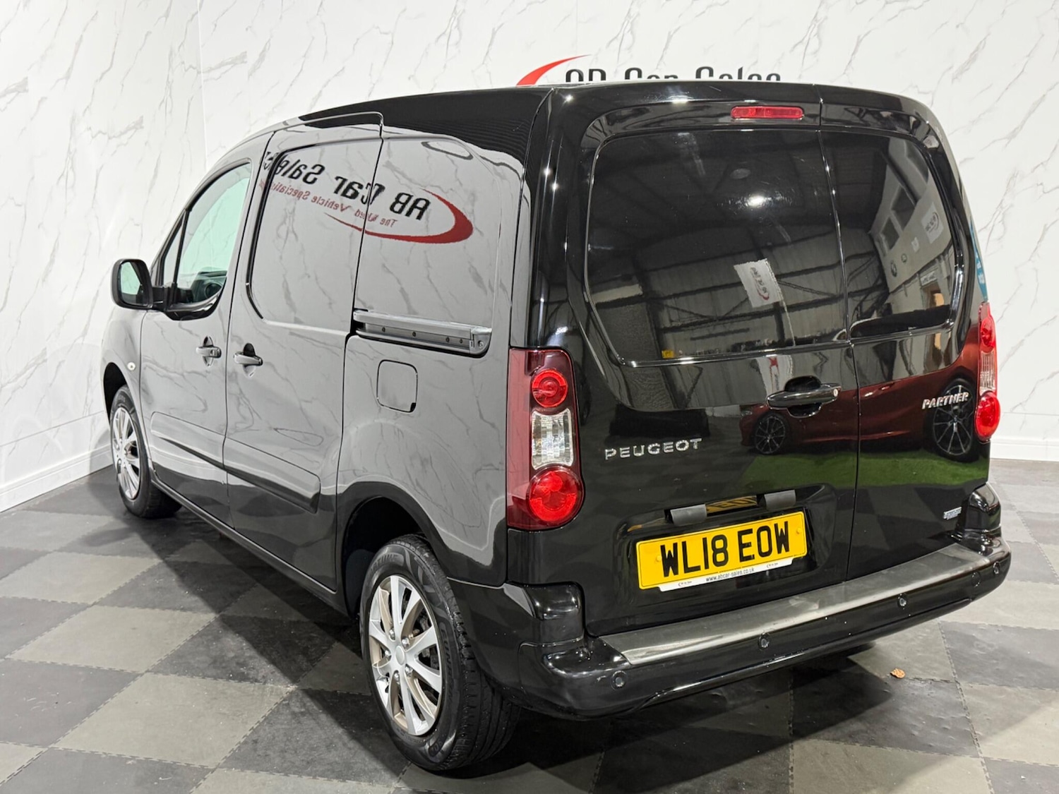 Used Peugeot Partner 2018 for sale - 77119969: Photo 8