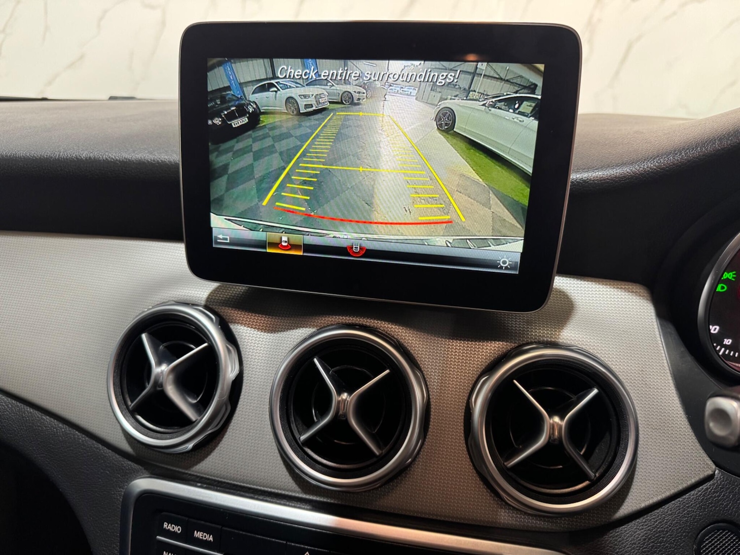 Used Mercedes-Benz GLA for sale - 77626320: Photo 24