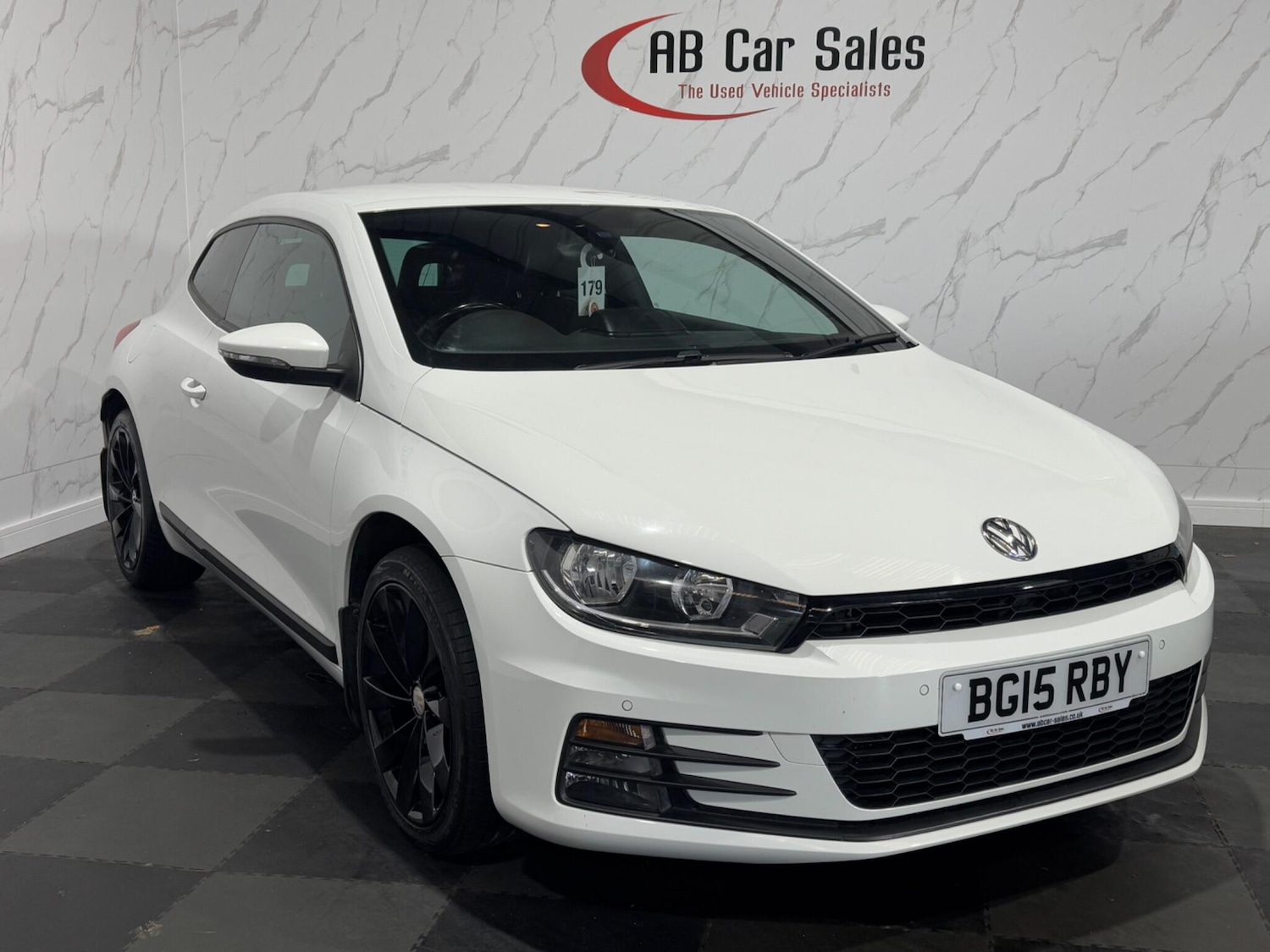 Used Volkswagen Scirocco 2015 for sale - 76094299: Photo 5