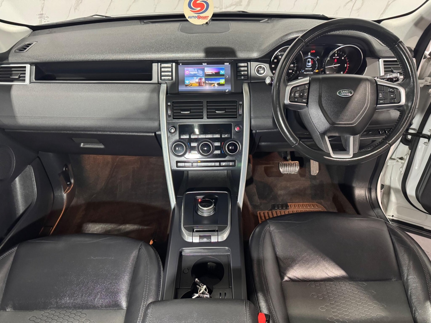 Used Land Rover Discovery Sport 2018 for sale - 76714777: Photo 16