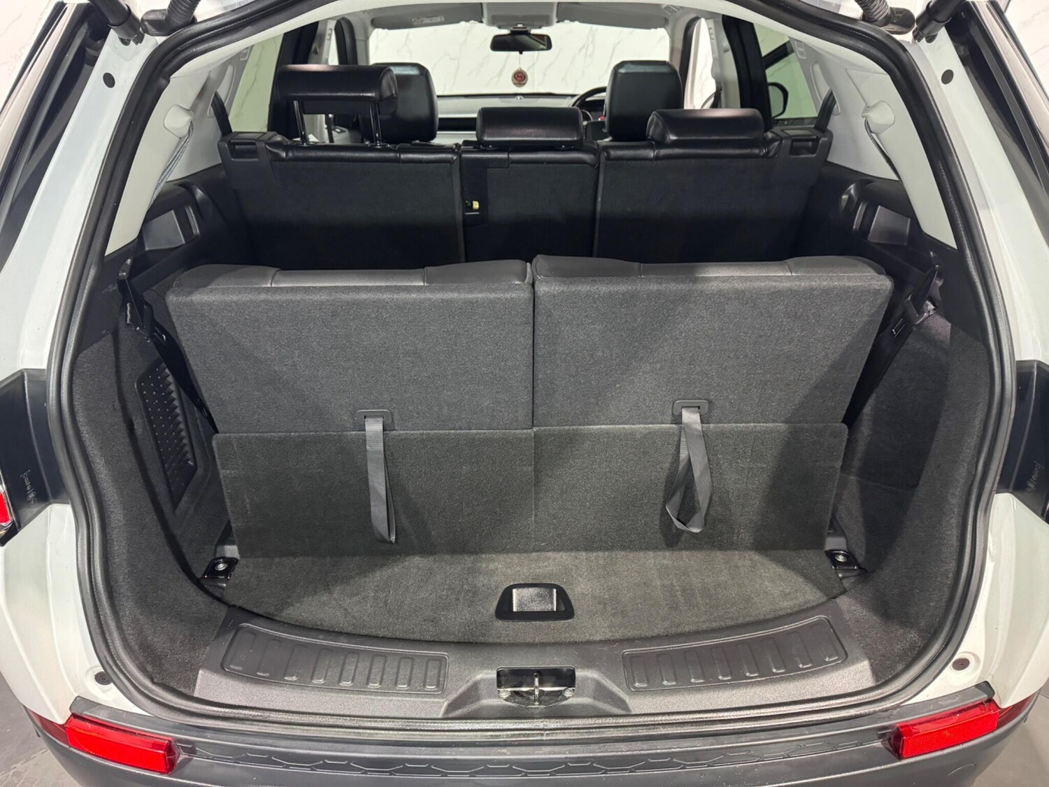 Used Land Rover Discovery Sport 2018 for sale - 76714777: Photo 17