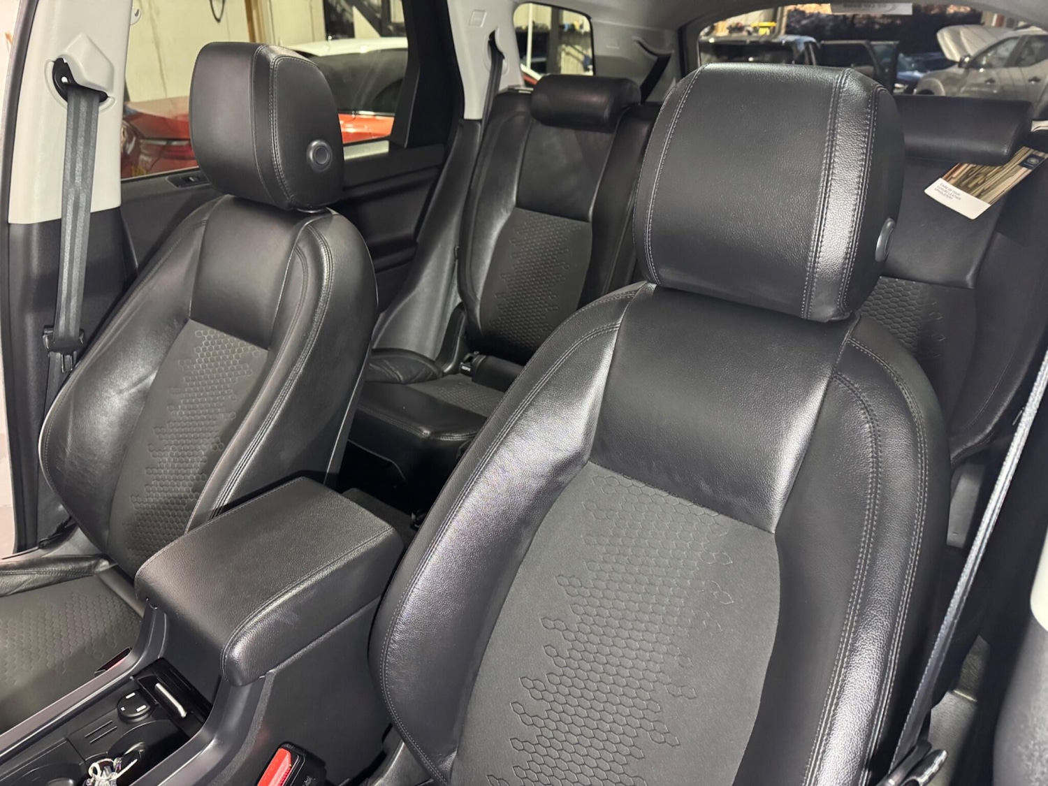 Used Land Rover Discovery Sport 2018 for sale - 76714777: Photo 23