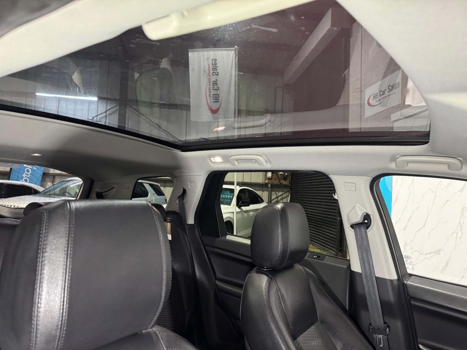 Used Land Rover Discovery Sport 2018 for sale - 76714777: Photo 24