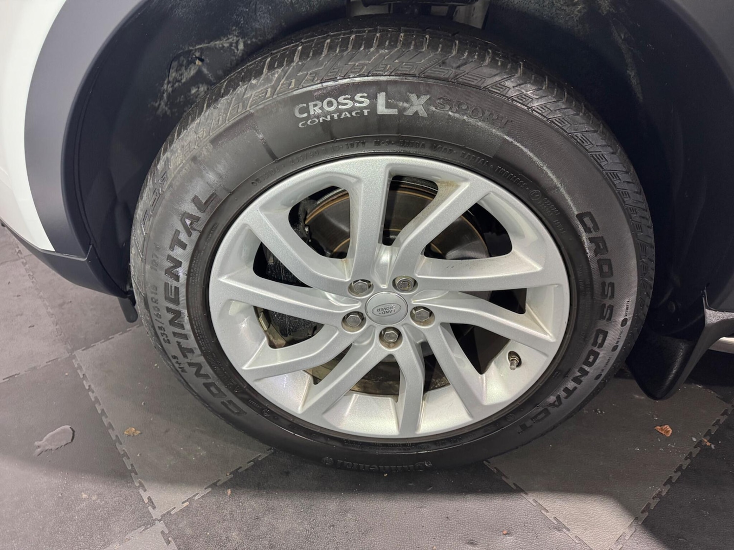 Used Land Rover Discovery Sport 2018 for sale - 76714777: Photo 29