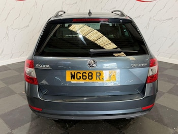 Used Skoda Octavia 2018 for sale - 78348115: Photo