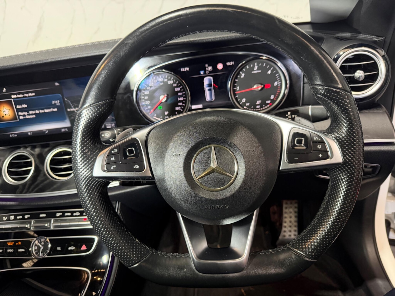 Used Mercedes-Benz E Class 2017 for sale - 77510585: Photo 24