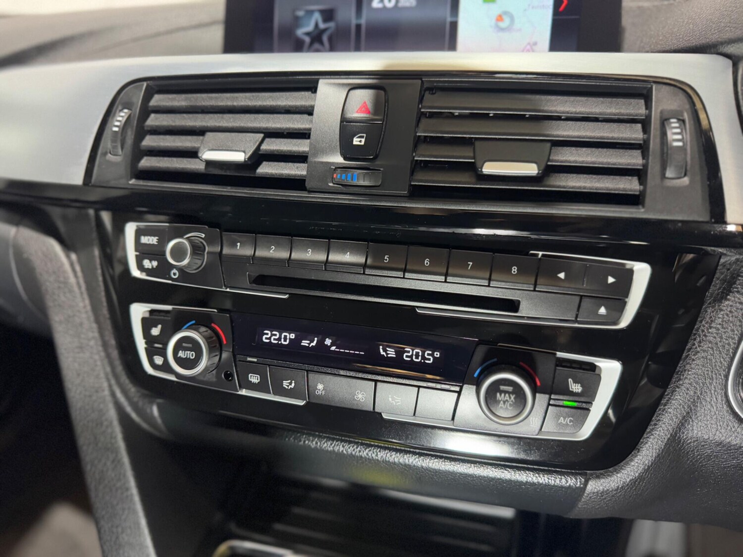 Used BMW 3 Series 2019 for sale - 76094232: Photo 24