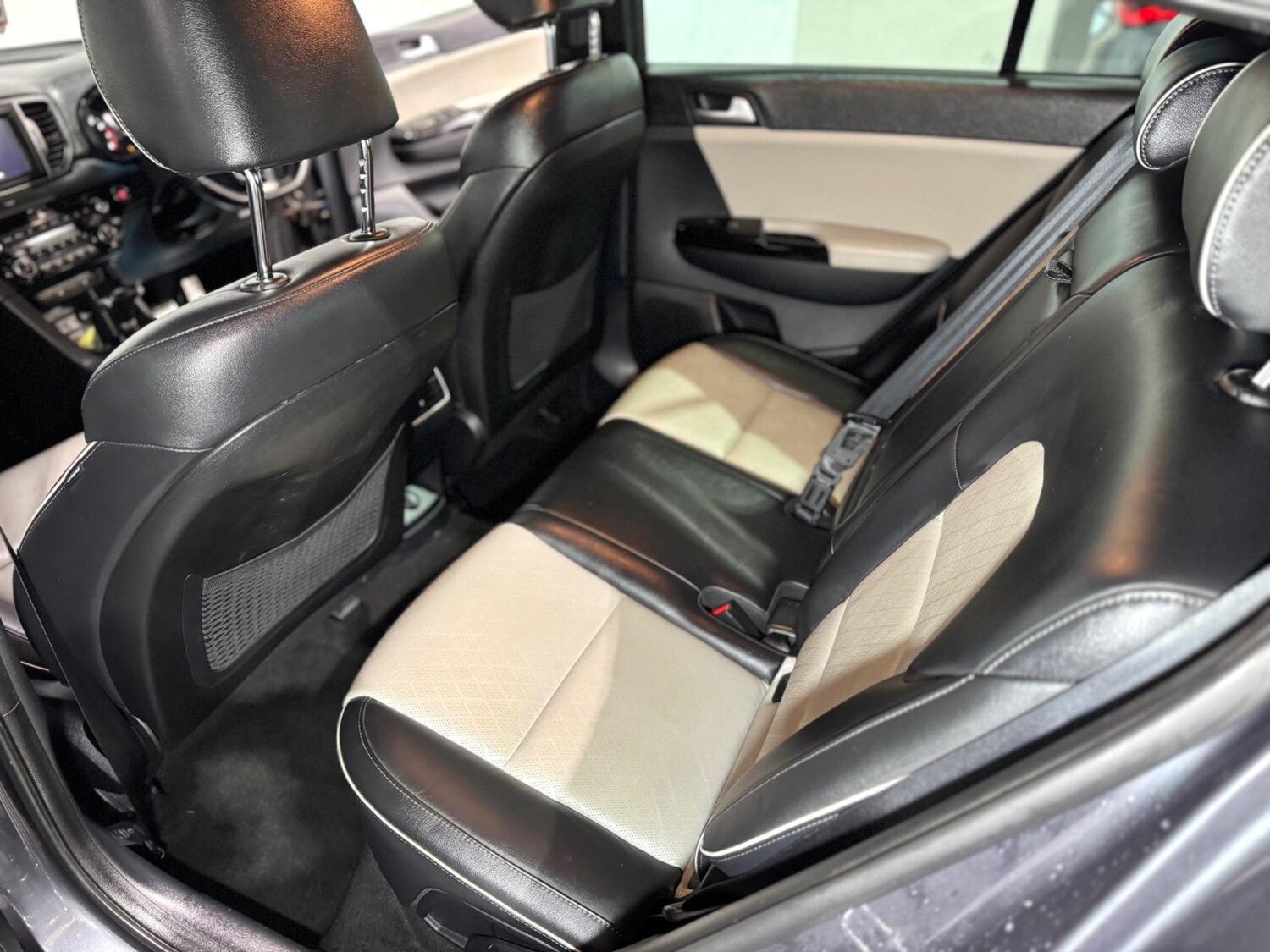 Used Kia Sportage 2018 for sale - 76348898: Photo 17