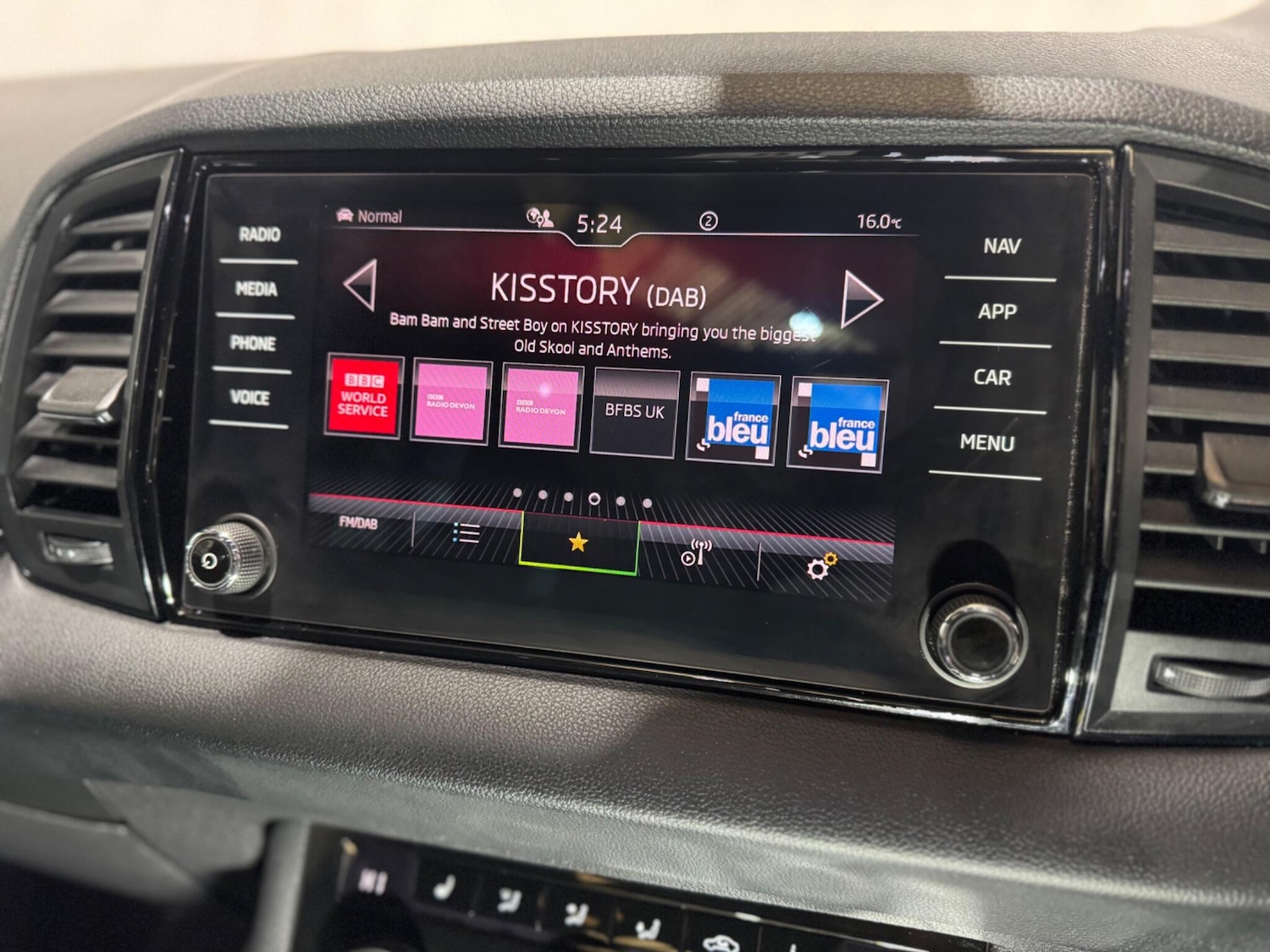 Used Skoda Karoq 2020 for sale - 76121812: Photo 24