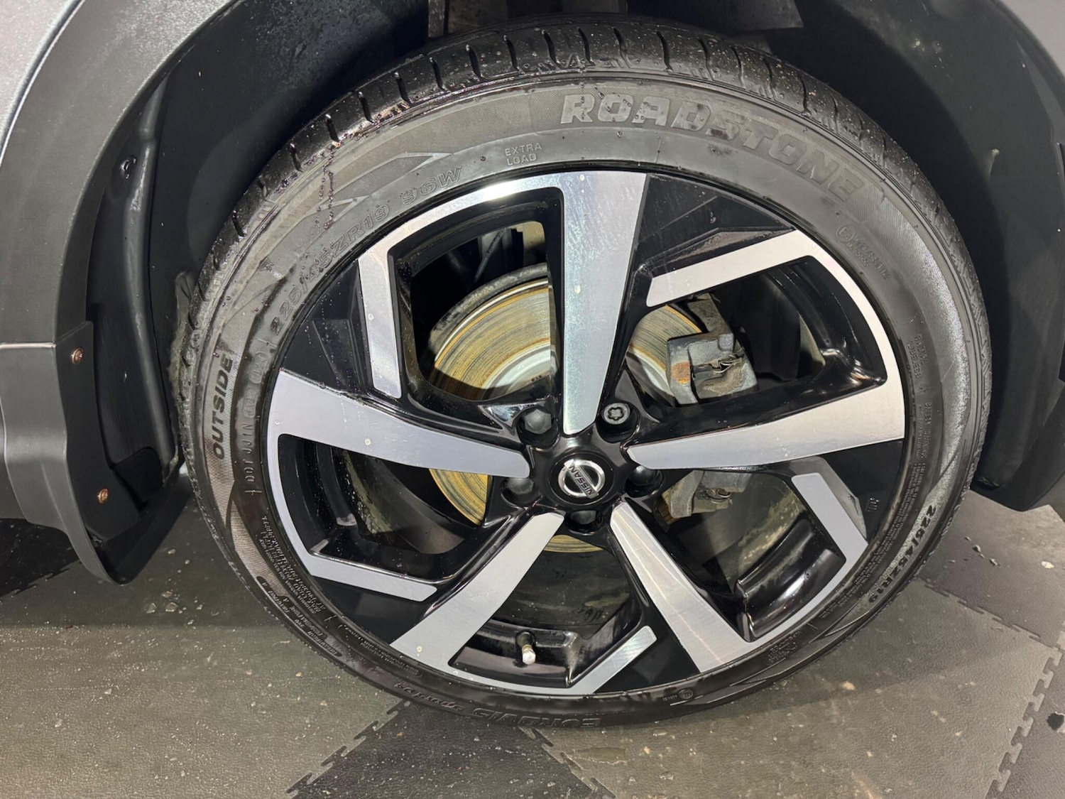 Used Nissan Qashqai 2019 for sale - 77670519: Photo 31