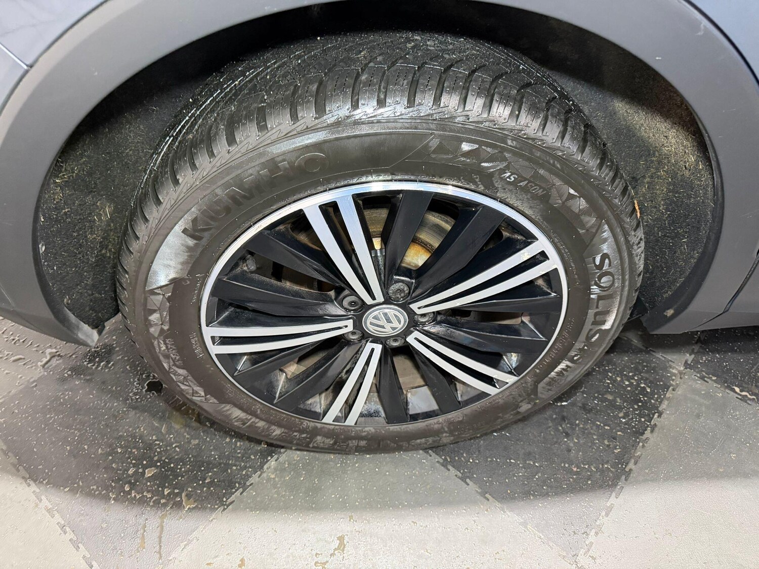 Used Volkswagen Tiguan for sale - 77670478: Photo 12