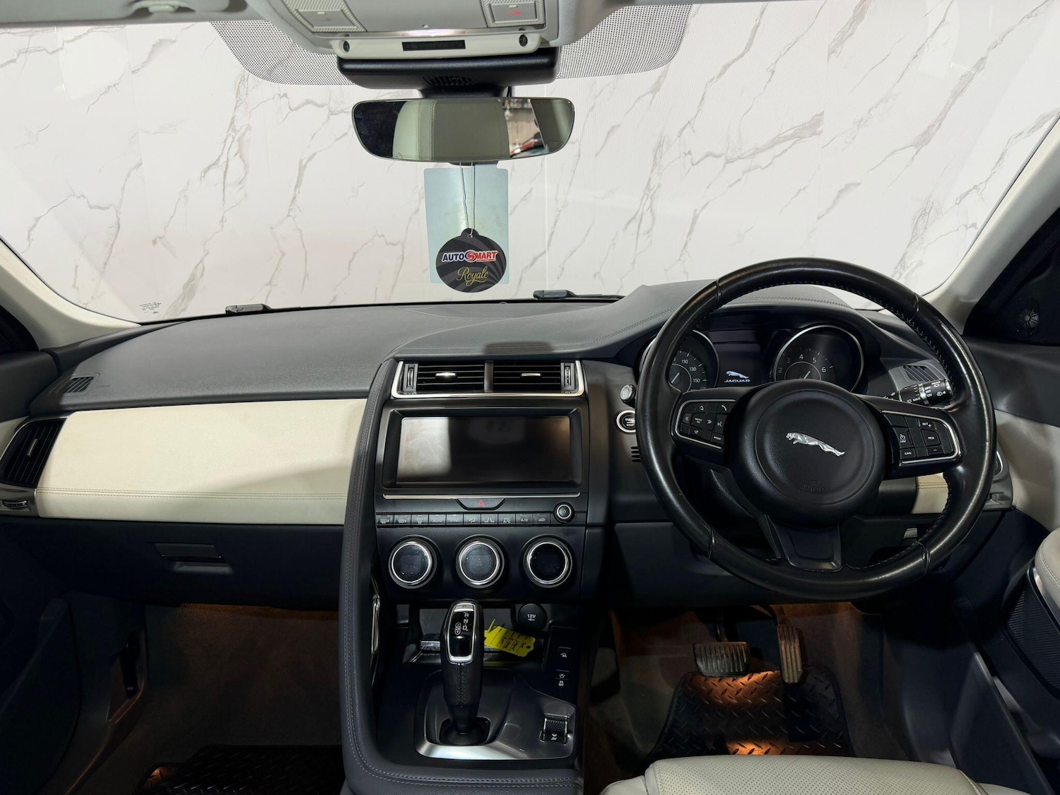 Used Jaguar E-Pace 2018 for sale - 78019908: Photo 15