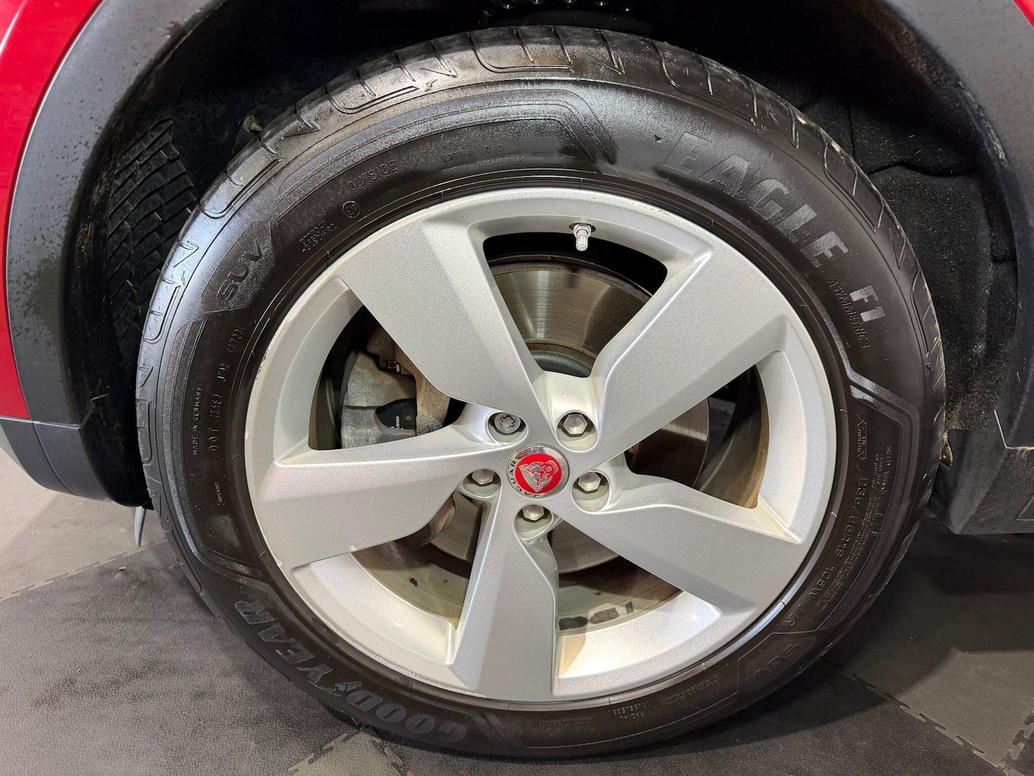 Used Jaguar E-Pace 2018 for sale - 78019908: Photo 33