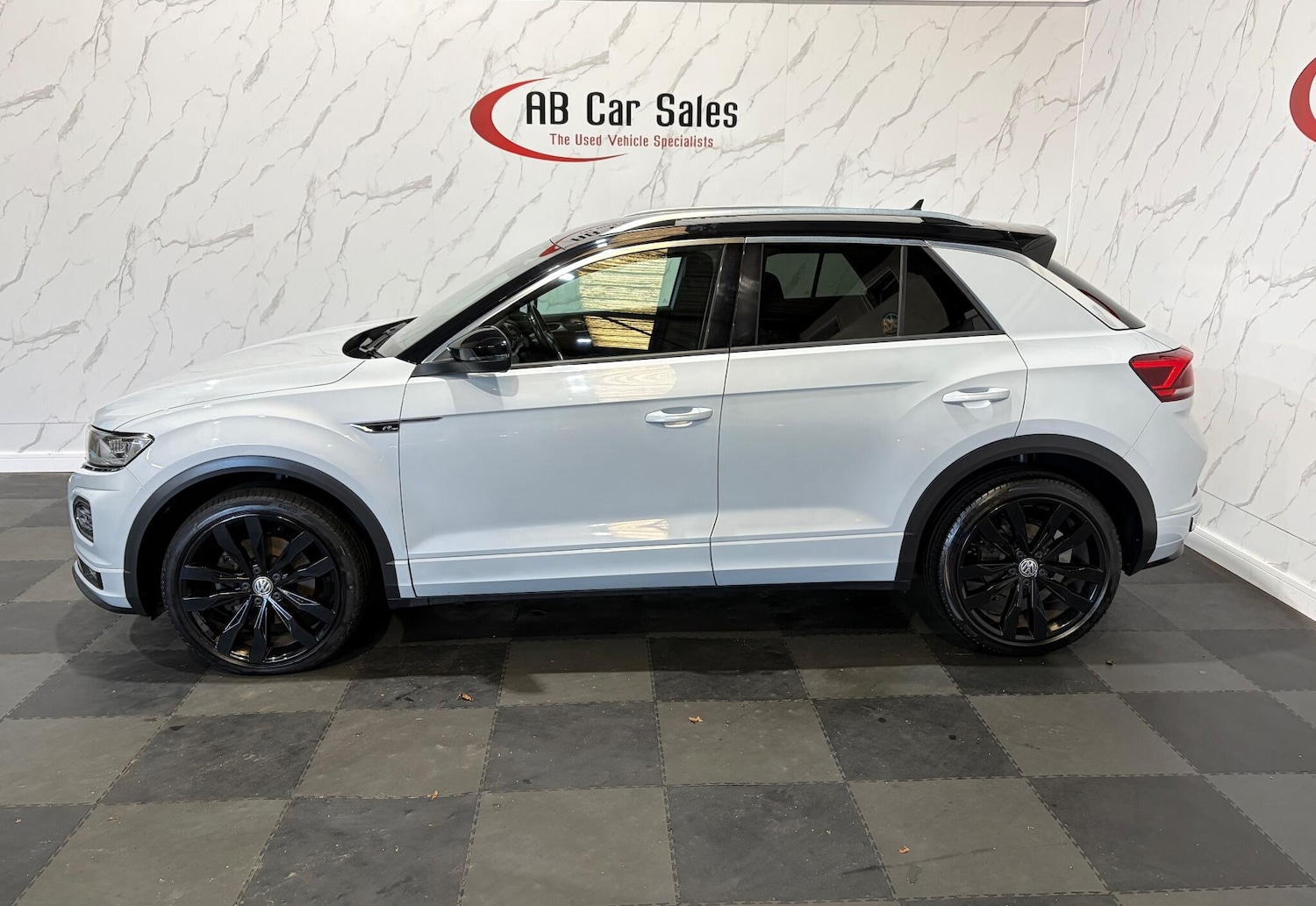 Used Volkswagen T-Roc 2018 for sale - 77081393: Photo 5