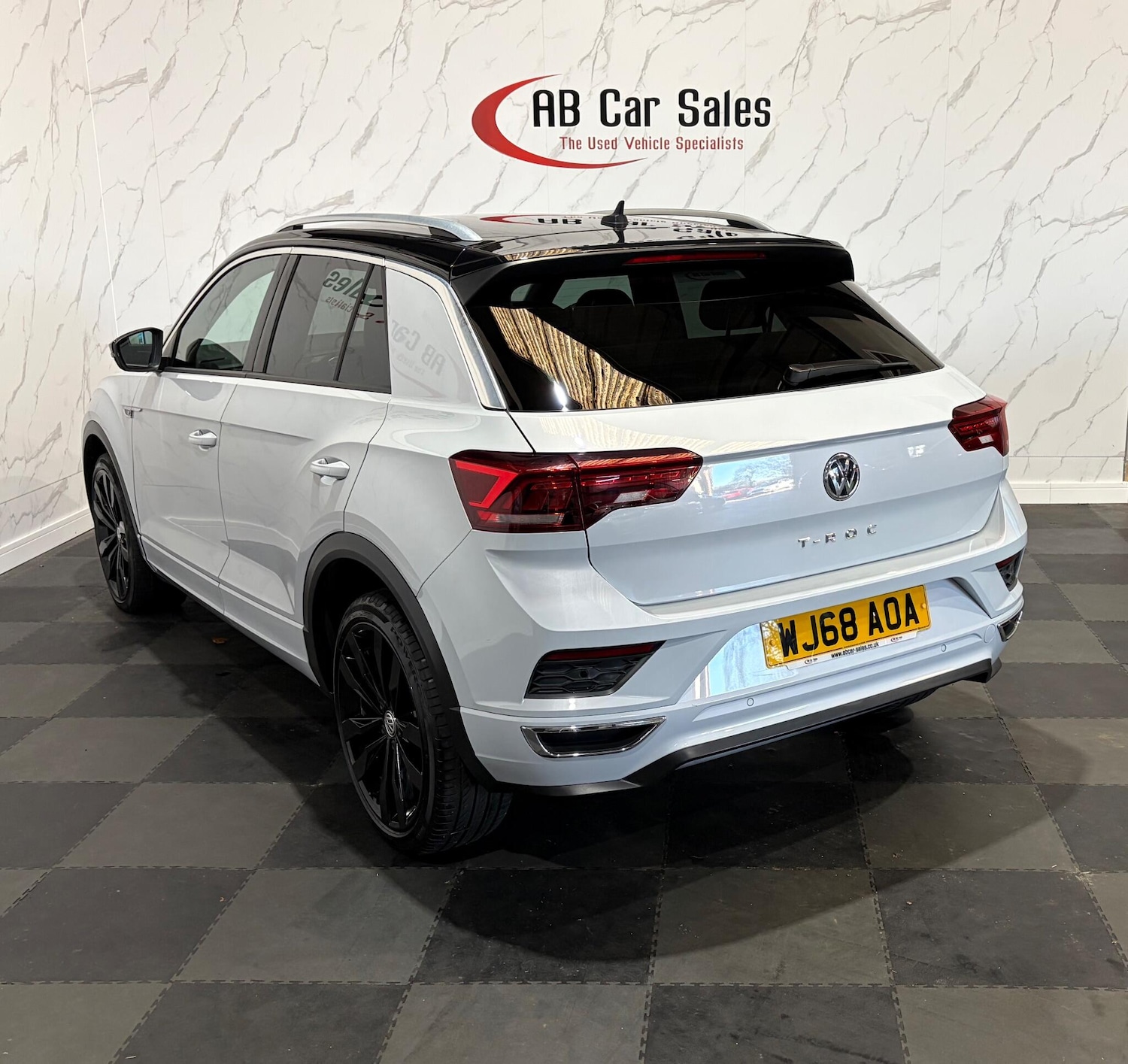 Used Volkswagen T-Roc 2018 for sale - 77081393: Photo 7