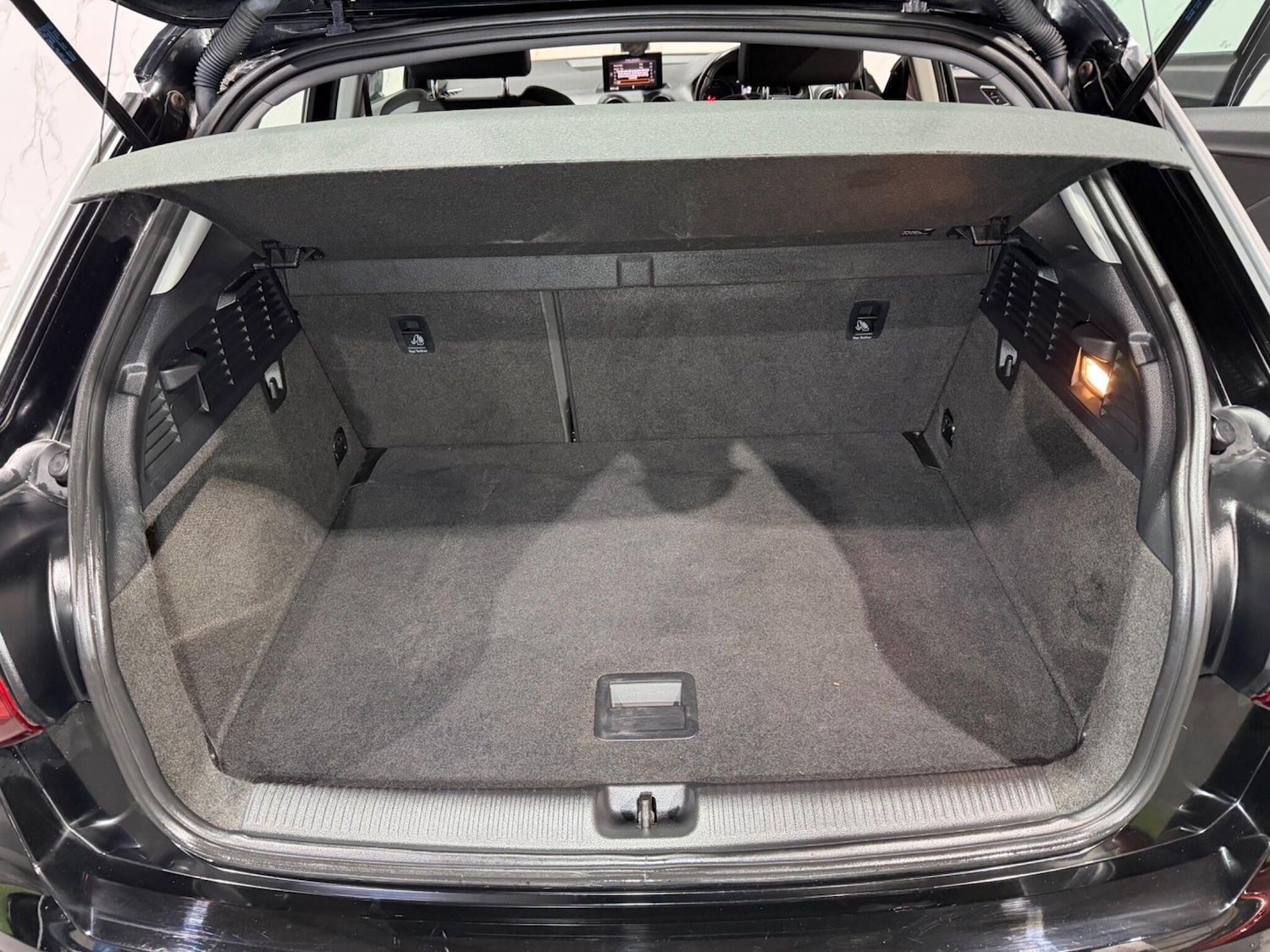 Used Audi Q2 2017 for sale - 77455460: Photo 17