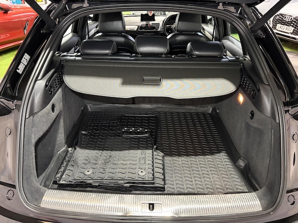 Used Audi Q3 2015 for sale - 76227187: Photo 12