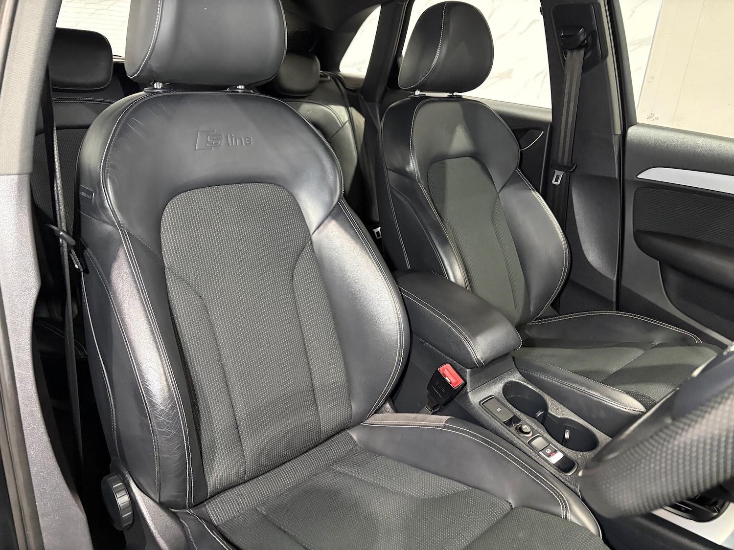 Used Audi Q3 2015 for sale - 76227187: Photo 14