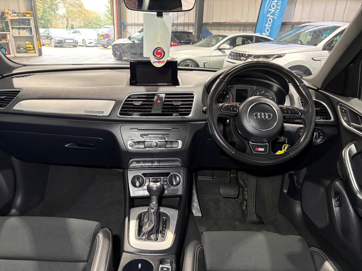 Used Audi Q3 2015 for sale - 76227187: Photo 9