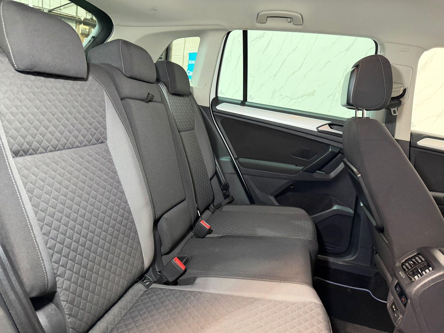 Used Volkswagen Tiguan 2019 for sale - 77940673: Photo 15