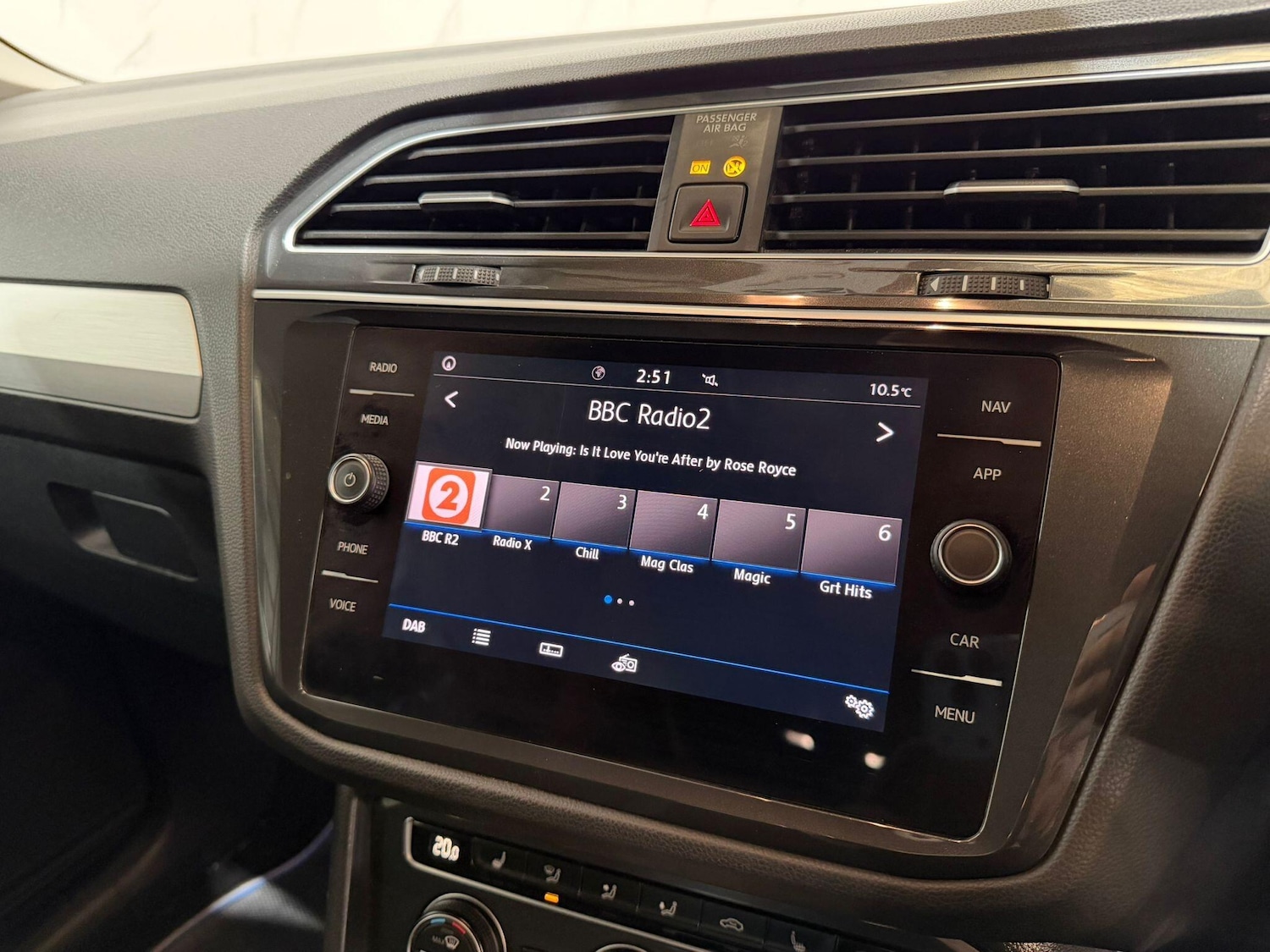 Used Volkswagen Tiguan 2019 for sale - 77940673: Photo 25