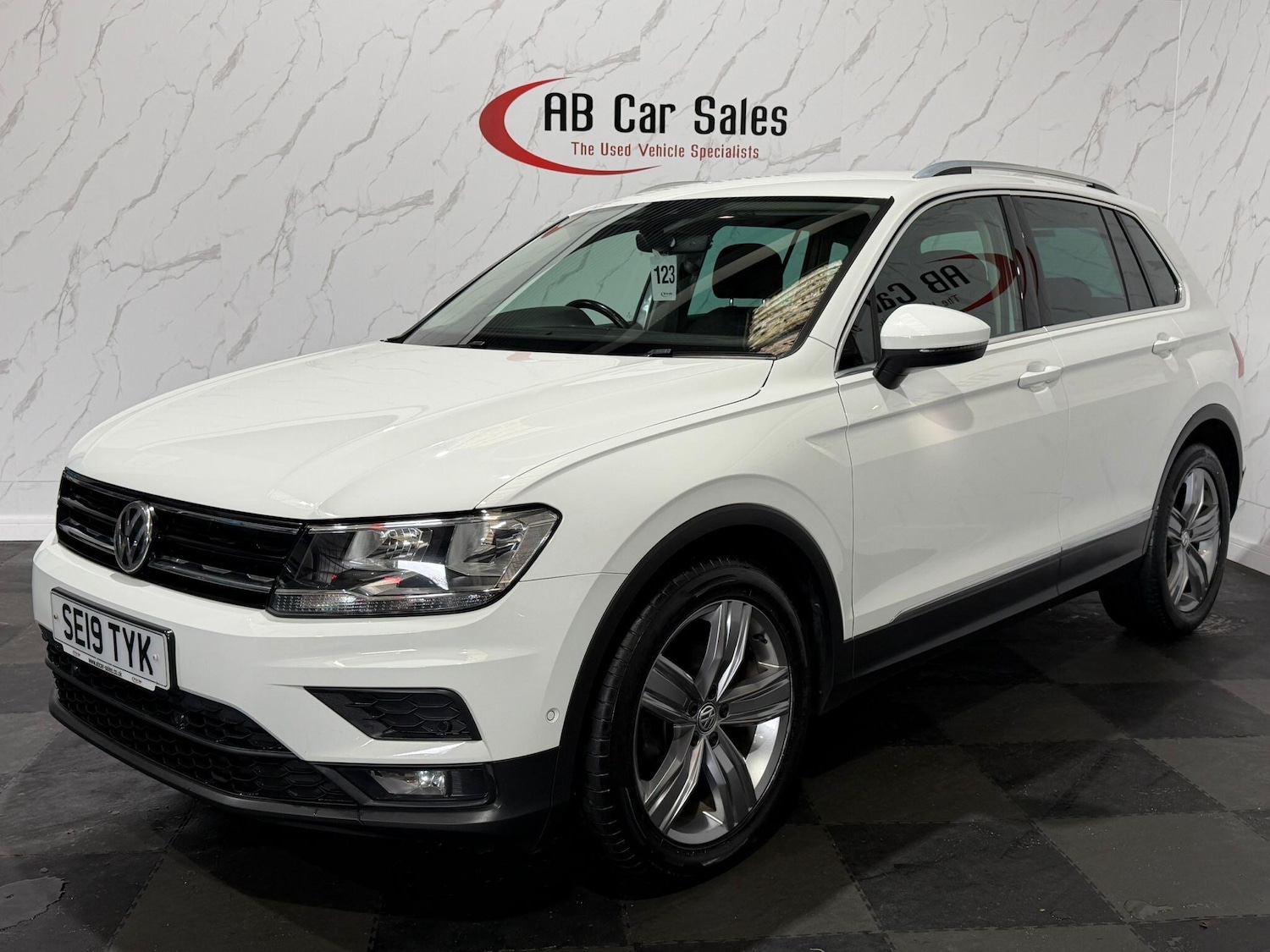 Used Volkswagen Tiguan 2019 for sale - 77940673: Photo 7