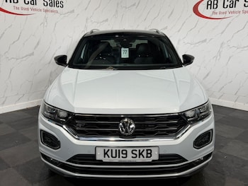 Used Volkswagen T-Roc 2019 for sale - 79093458: Photo