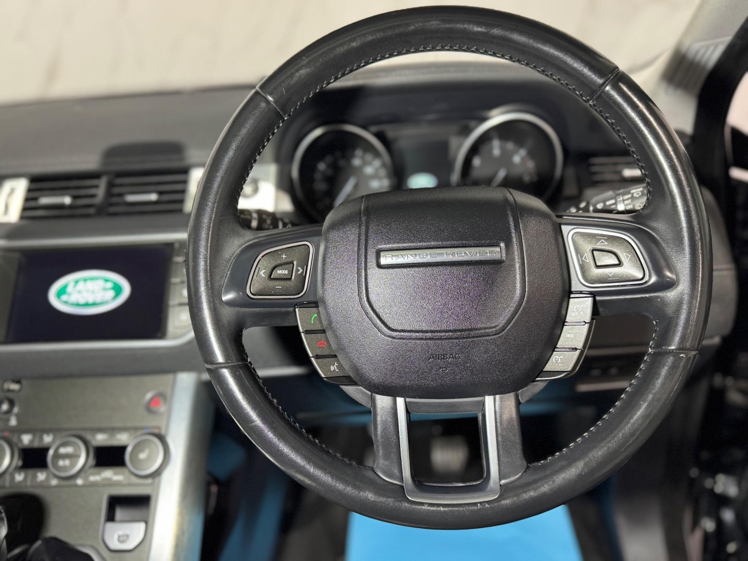 Used Land Rover Range Rover Evoque 2017 for sale - 76099508: Photo 22