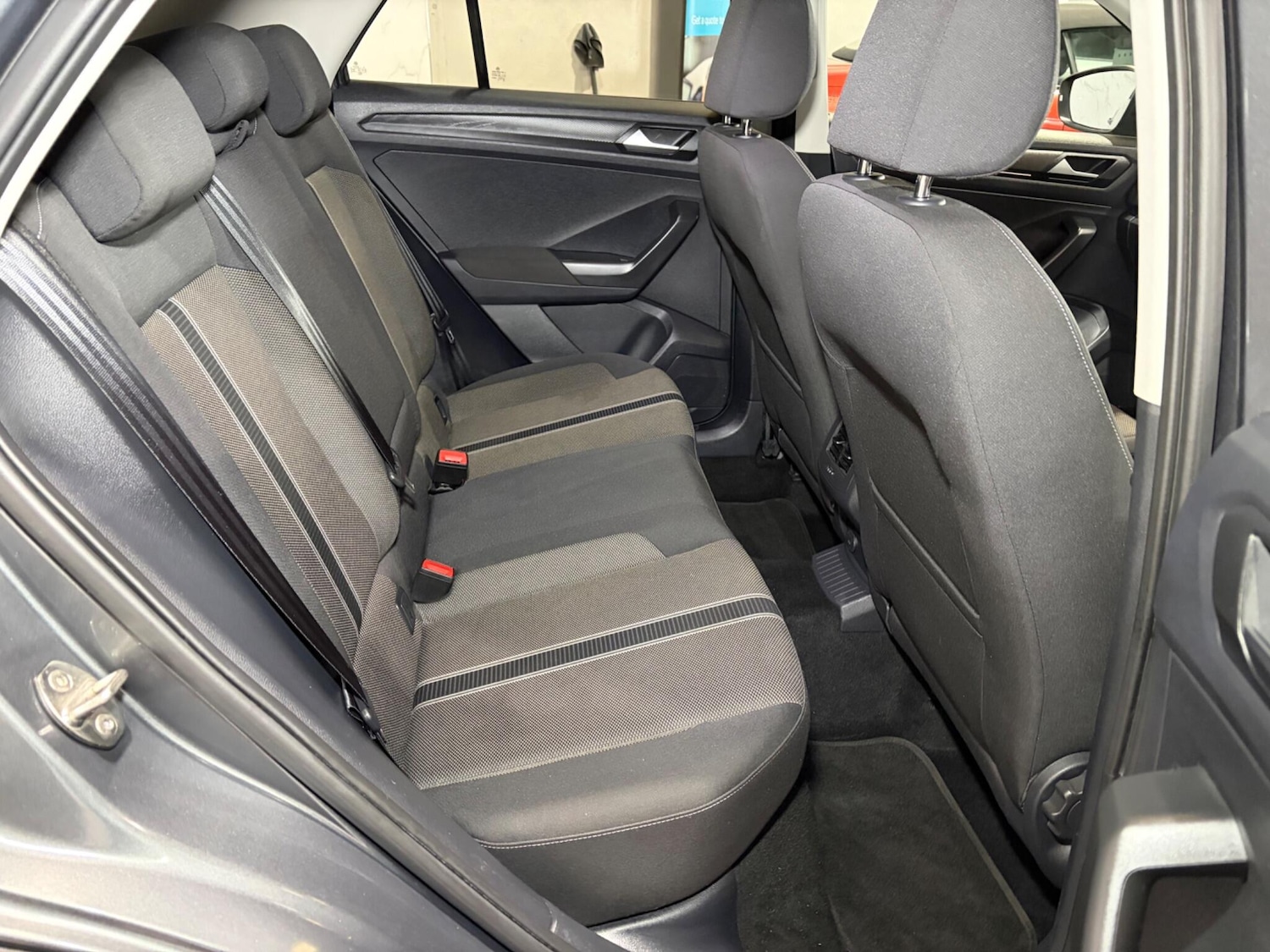 Used Volkswagen T-Roc 2019 for sale - 77657598: Photo 15