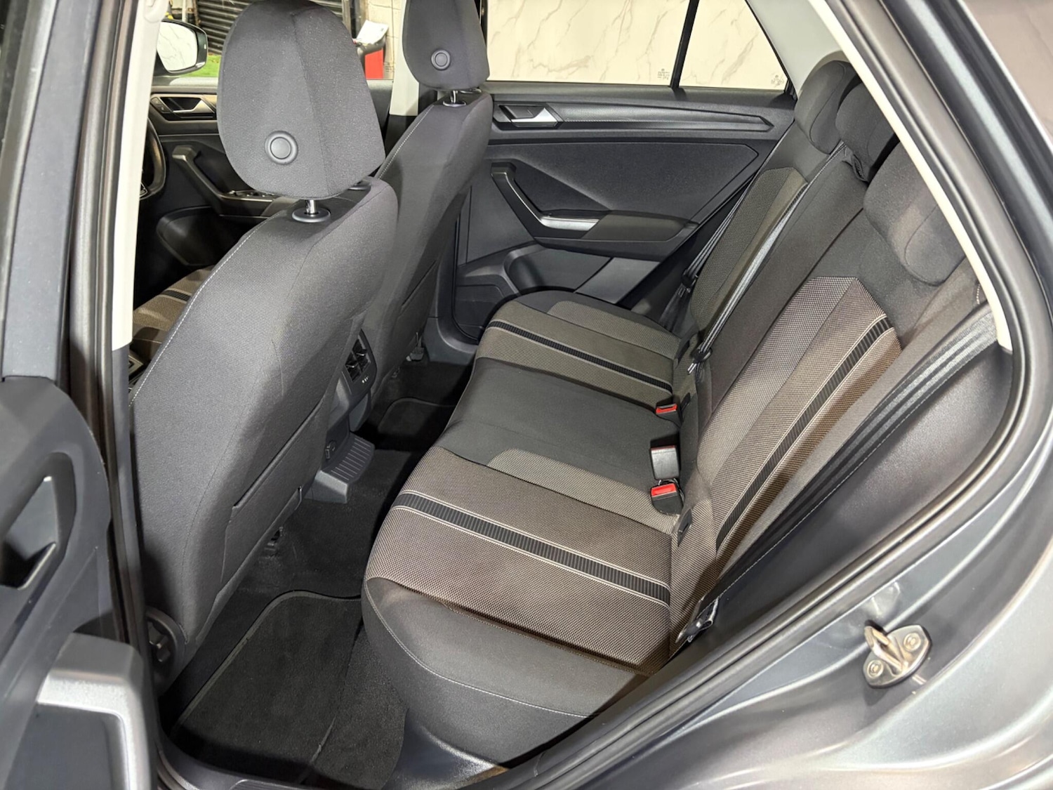 Used Volkswagen T-Roc 2019 for sale - 77657598: Photo 16