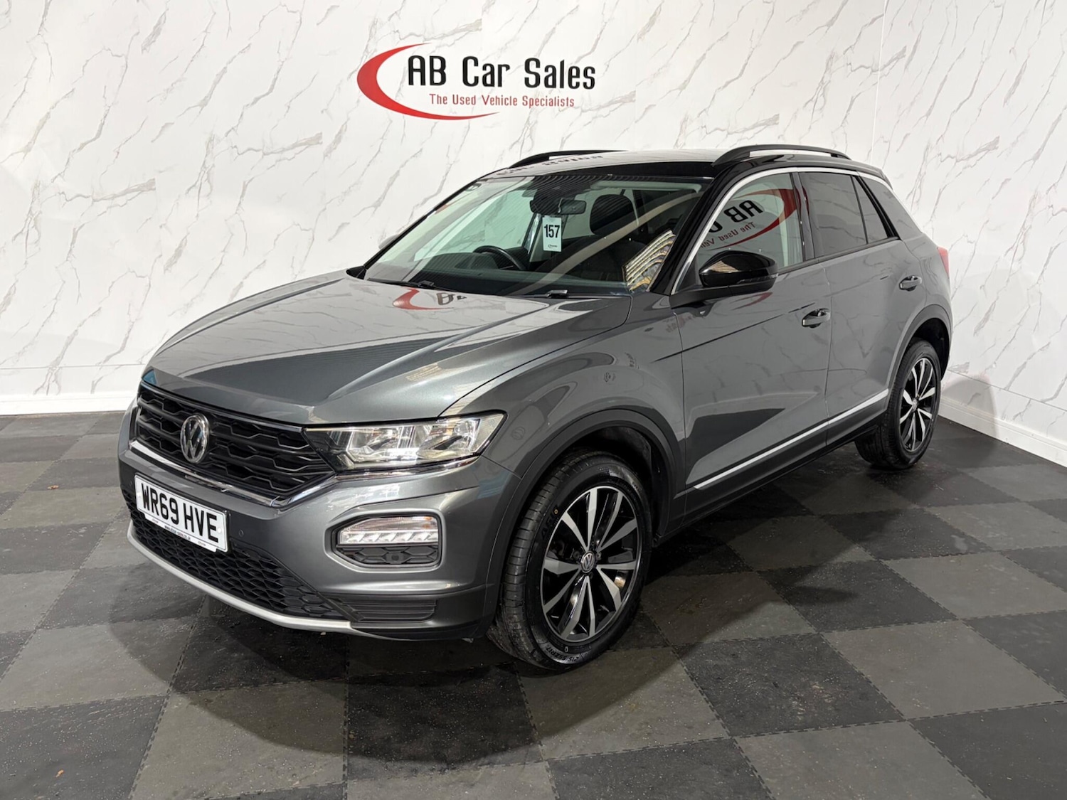 Used Volkswagen T-Roc 2019 for sale - 77657598: Photo 5