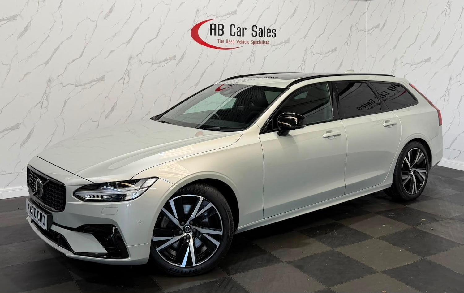 Volvo V90