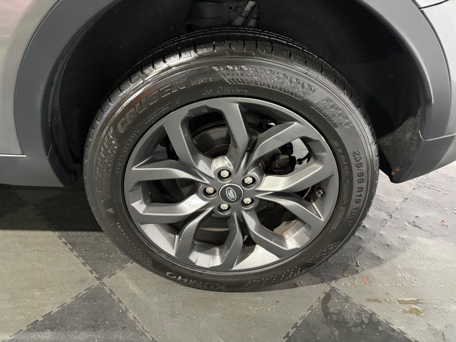 Used Land Rover Discovery Sport 2018 for sale - 77454931: Photo 16