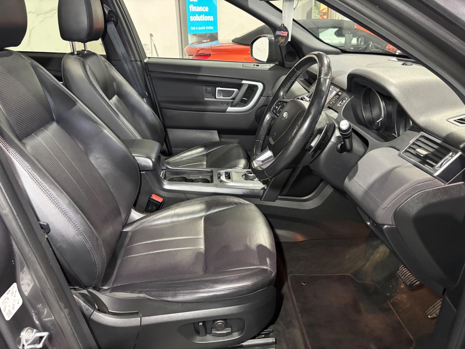 Used Land Rover Discovery Sport 2018 for sale - 77454931: Photo 23